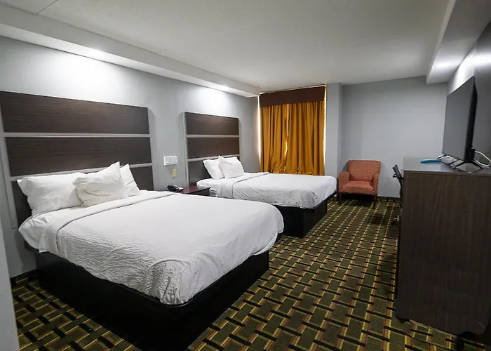 Days By Wyndham Conference Center Hotel Danville