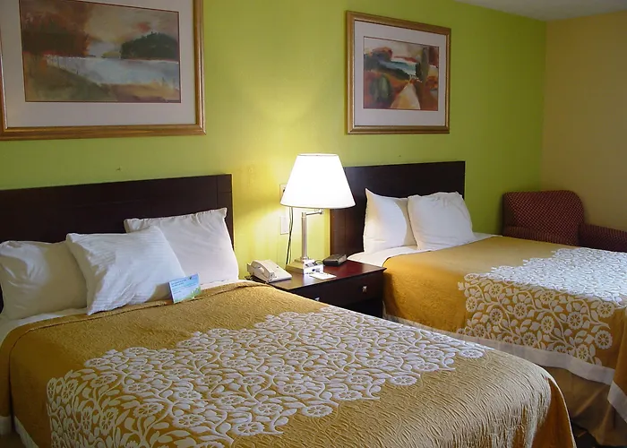 Days By Wyndham Conference Center Danville