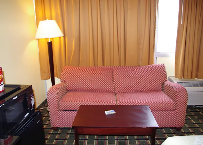 Hotel Days By Wyndham Conference Center 2*