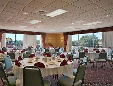 Days By Wyndham Conference Center 2* Danville